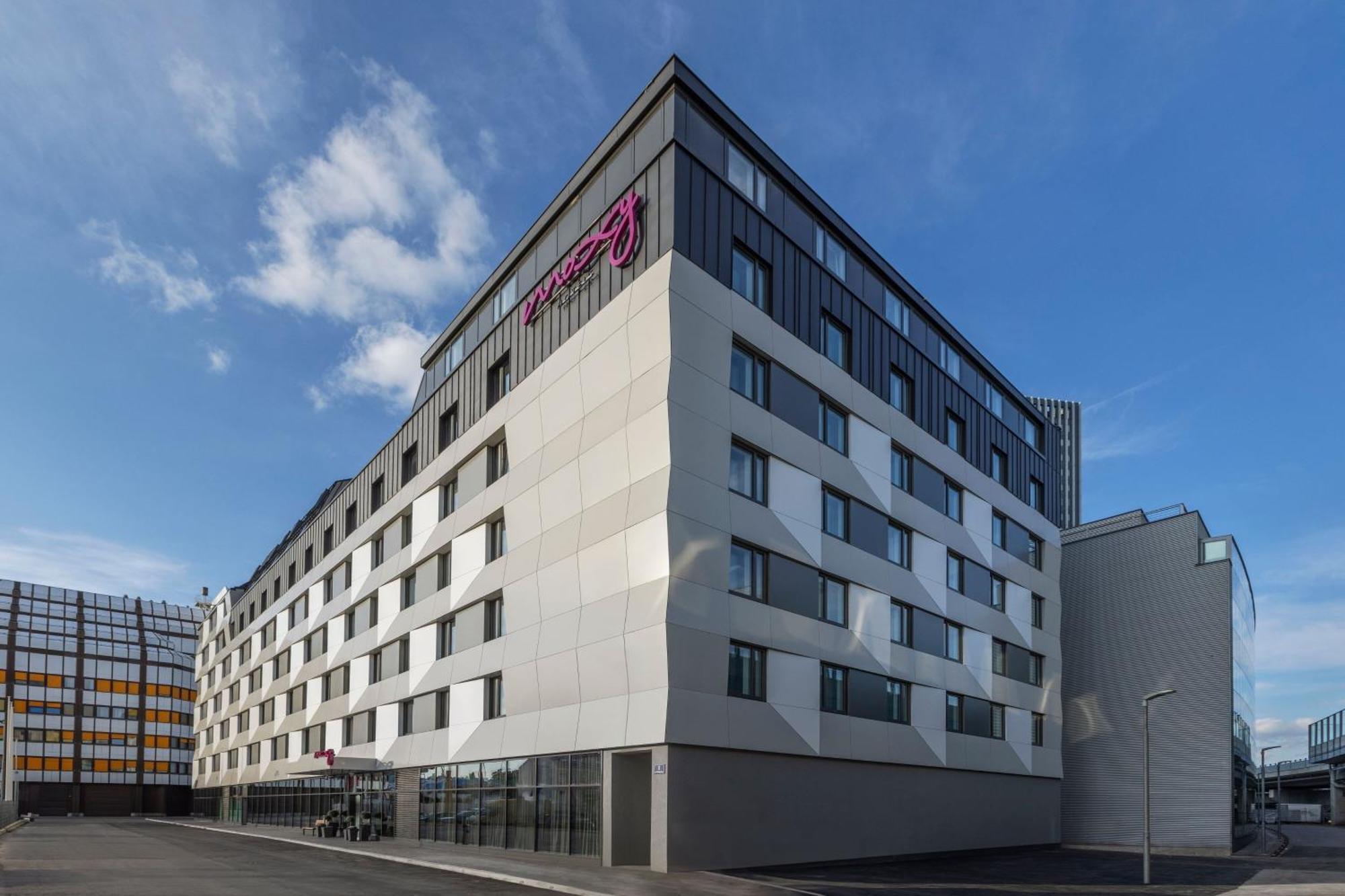 Moxy Vienna City East Екстериор снимка