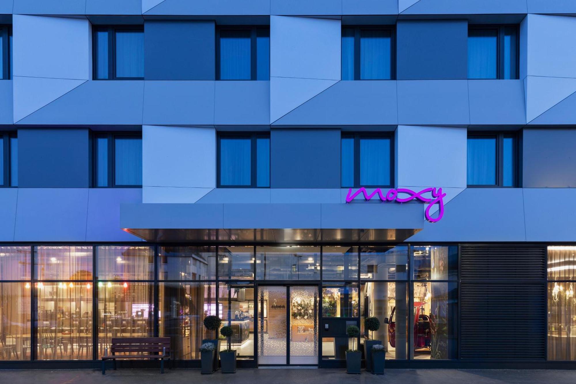 Moxy Vienna City East Екстериор снимка
